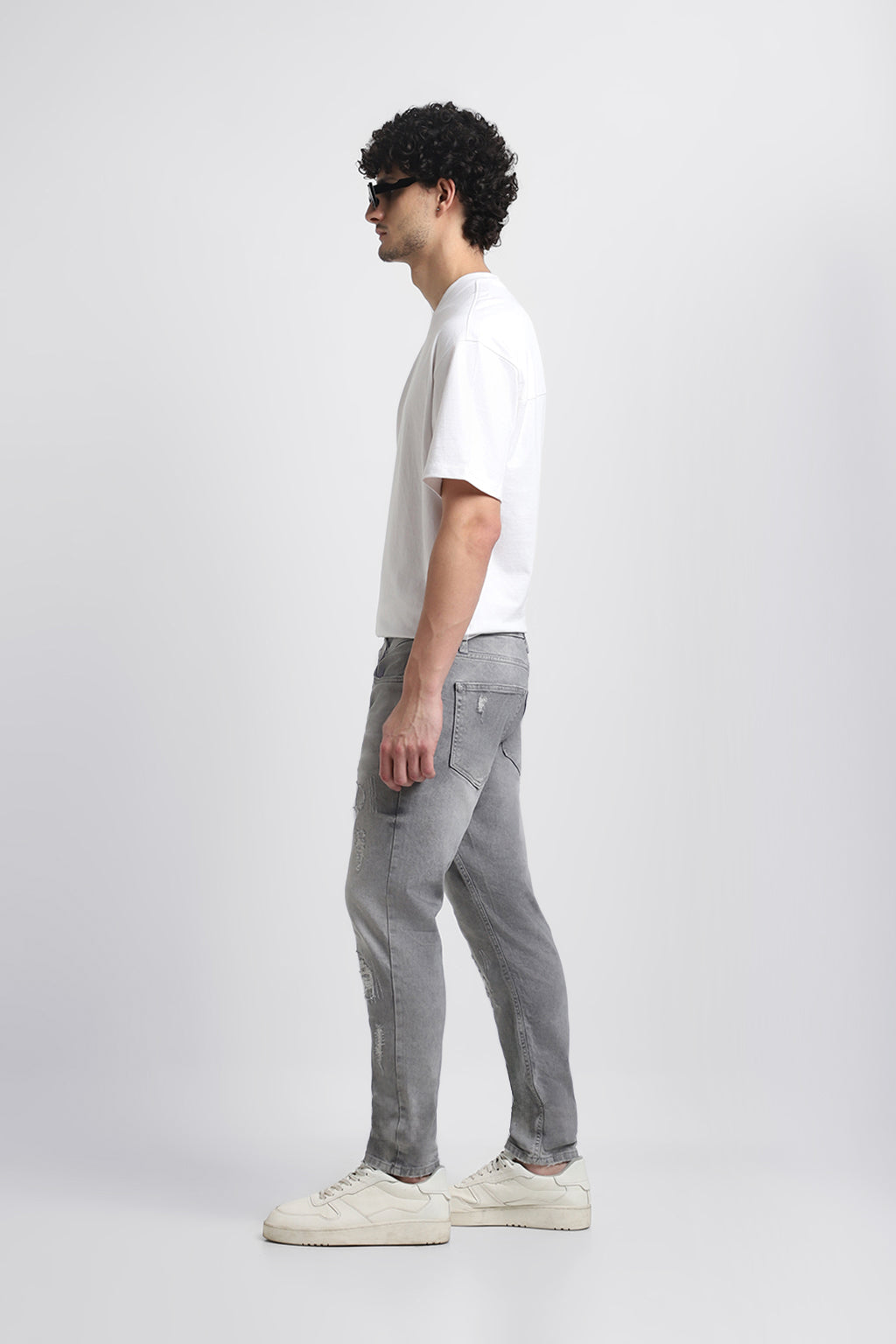 ANKLE FIT JEANS
