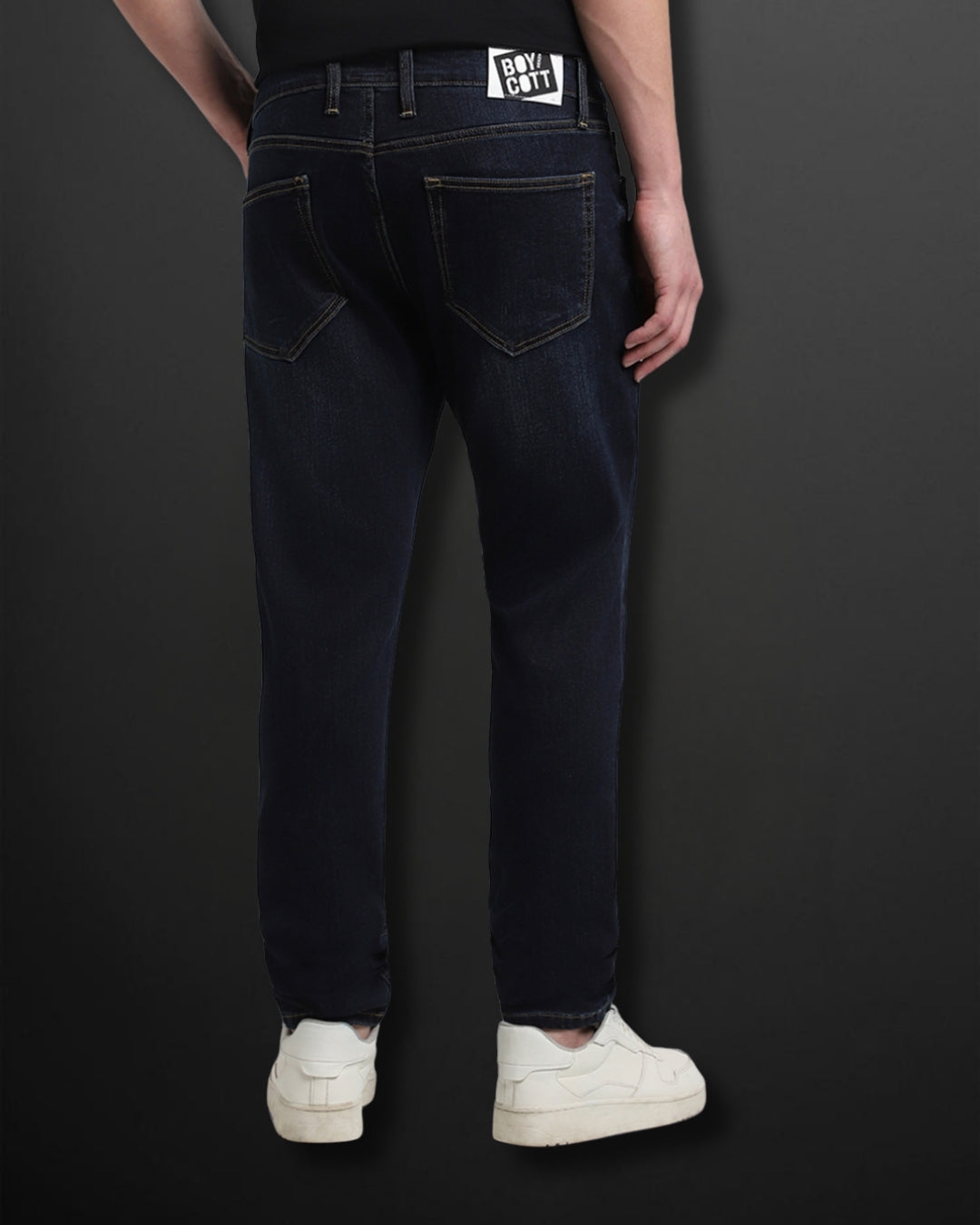 SLIM FIT JEANS