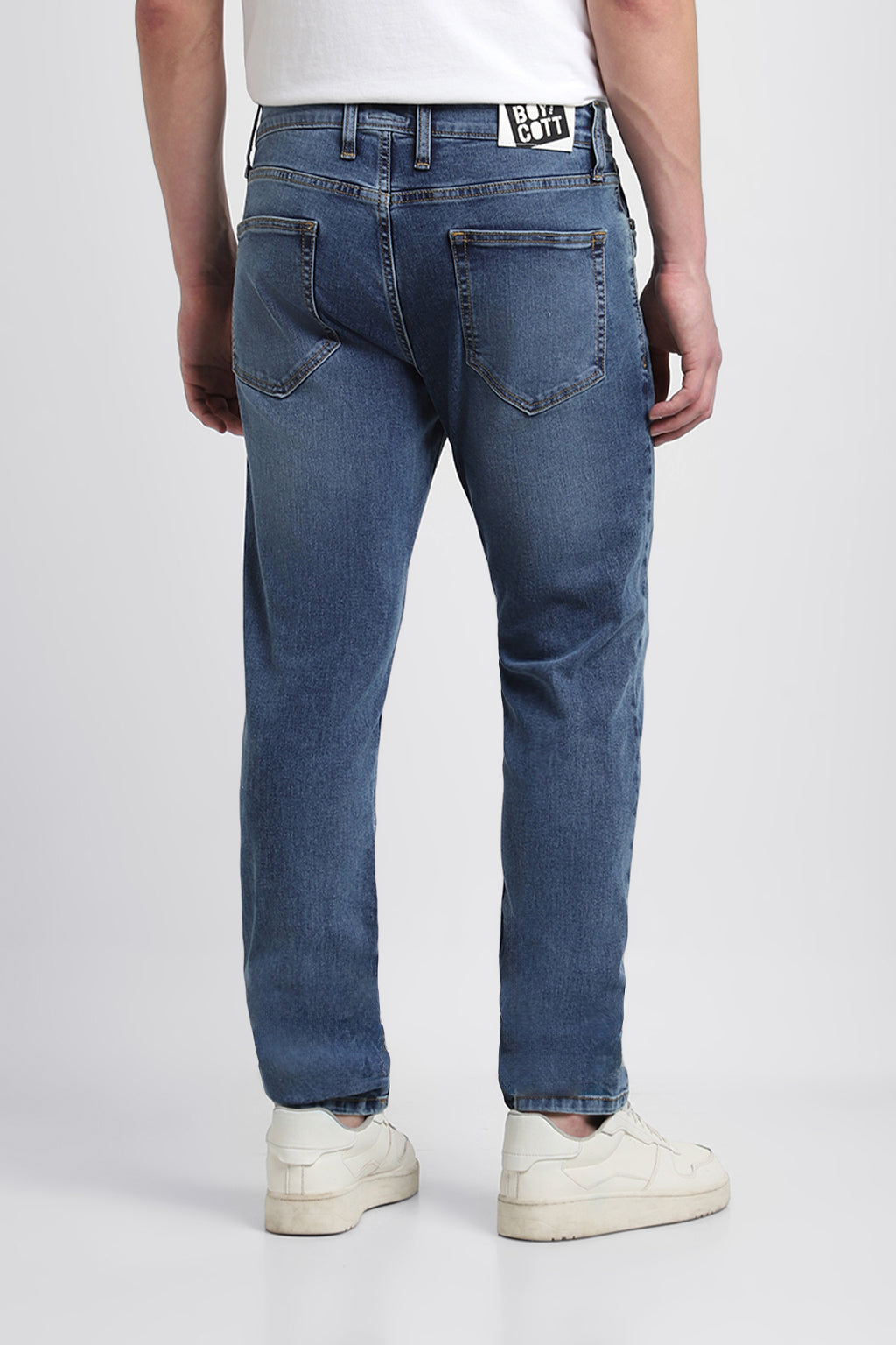 SLIM FIT JEANS