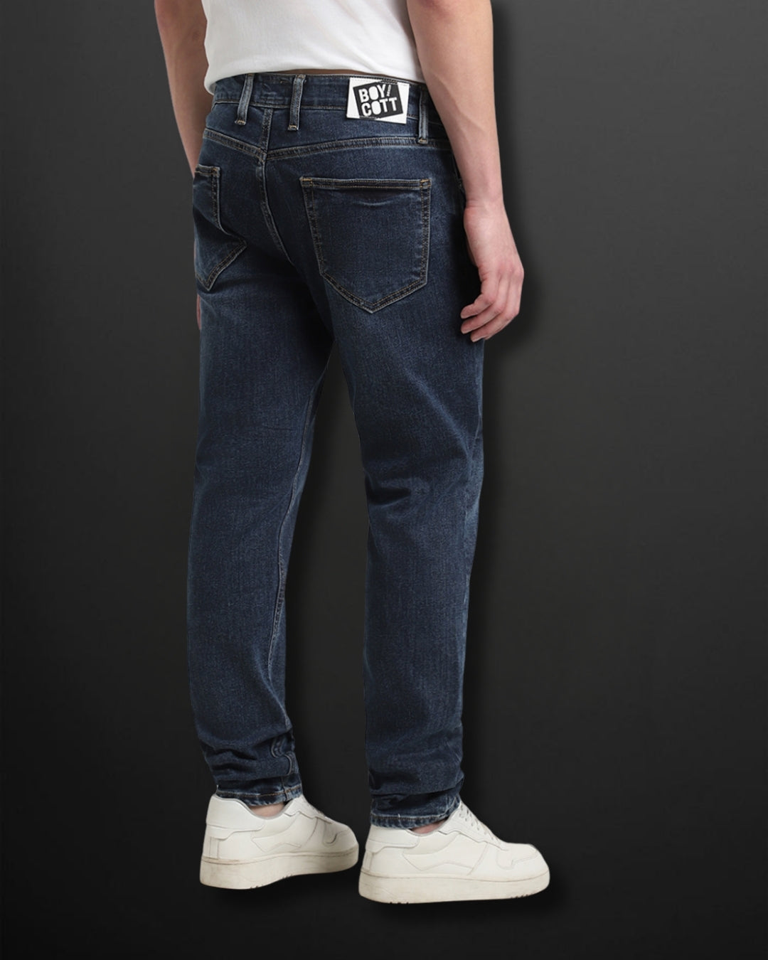 SLIM FIT JEANS