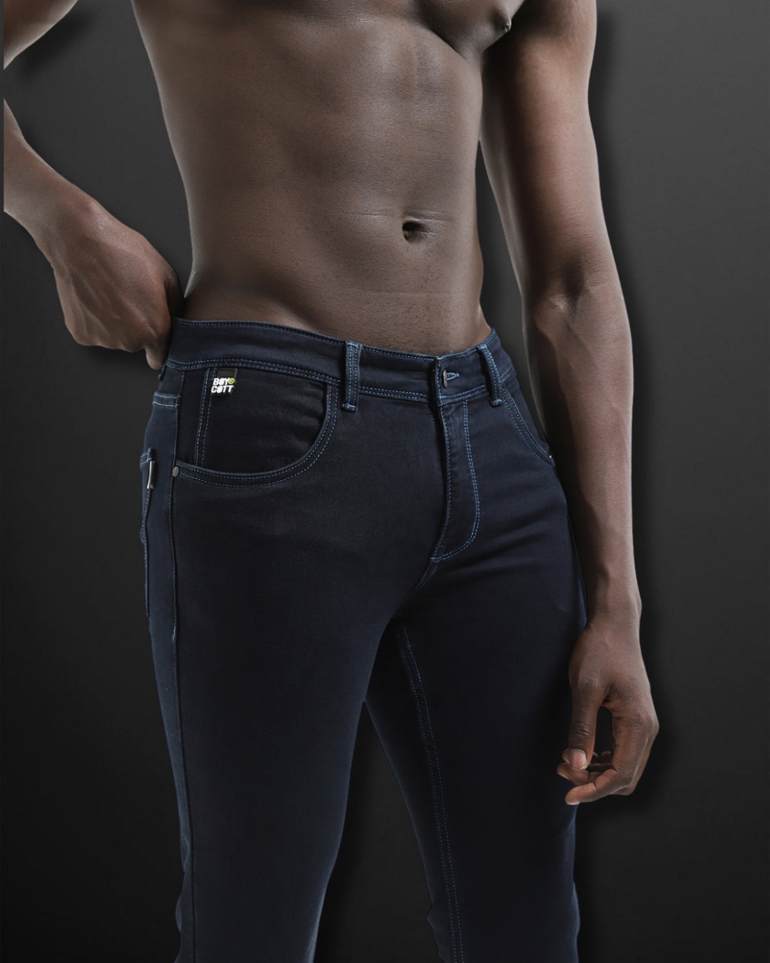 SLIM FIT JEANS