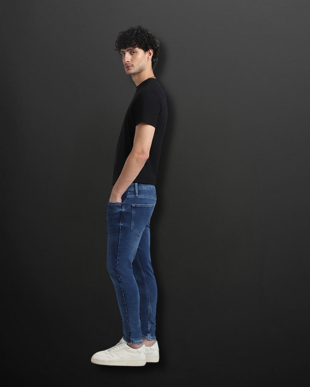 ANKLE FIT JEANS