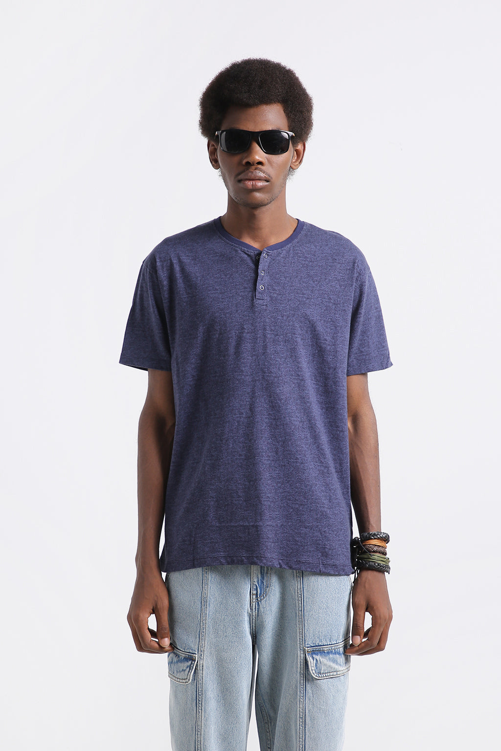 HENLEY NECK SOLID T-SHIRT